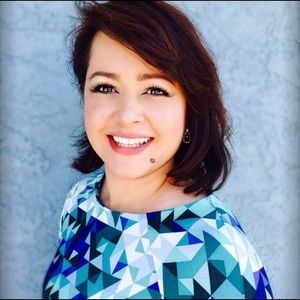 Meet your Posher, Luz